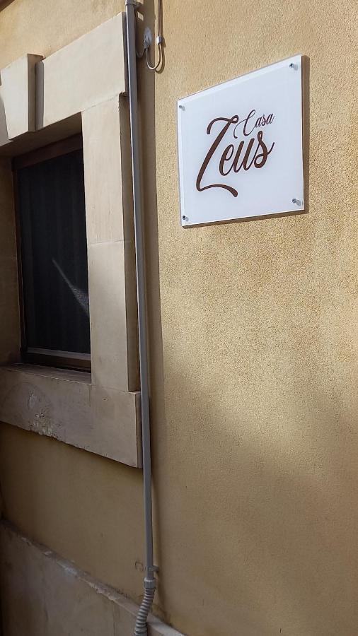 Casa Vacanza Zeus Noto Buitenkant foto